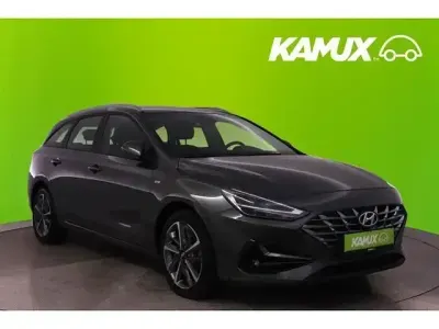Gebraucht Hyundai i30 Trend 160 PS (117 kW) 2024 Silber / grau Kombi