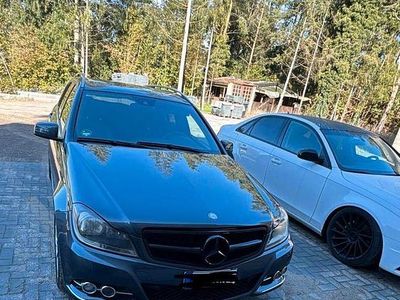 Gebraucht Mercedes C220 Avantgarde 170 PS (125 kW) 2012 Grau Kombi
