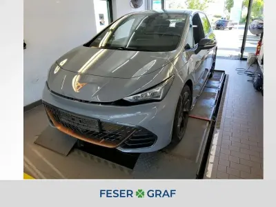 Gebraucht Cupra Born 150 kW (204 PS) 2024 Vaporgrau Kleinwagen