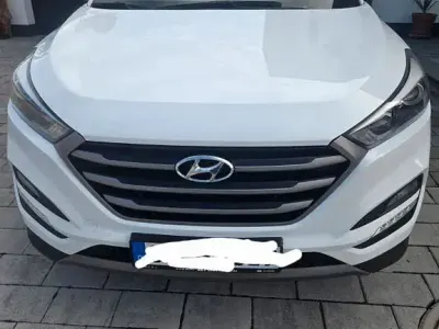 Gebraucht Hyundai Tucson Trend 177 PS (130 kW) 2016 Schwarz SUV