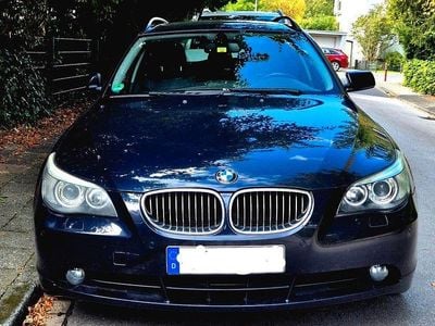 Gebraucht BMW 525 218 PS (160 kW) 2006 Blau Kombi