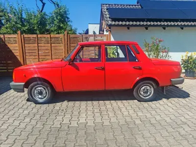 Gebraucht Wartburg 353 58 PS (42 kW) 1989 Rot Limousine