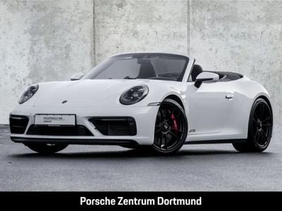Porsche 911 Carrera 4 GTS