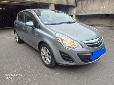 Gebraucht Opel Corsa Active 87 PS (63 kW) 2013 Grau Kleinwagen