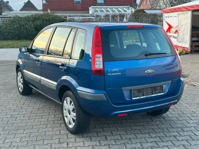 Gebraucht Ford Fusion 101 PS (74 kW) 2007 Blau Kleinwagen