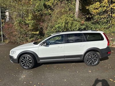 Gebraucht Volvo XC70 Linje Svart 181 PS (133 kW) 2015 Weiß Kombi