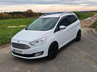 Weiß Gebraucht 2016 Ford Grand C-Max Titanium Van / Kleinbus | 9.100 € (Etwas zu teuer)