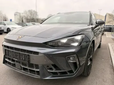 Gebraucht Cupra Leon VZ 333 PS (244 kW) 2025 Grau Kombi