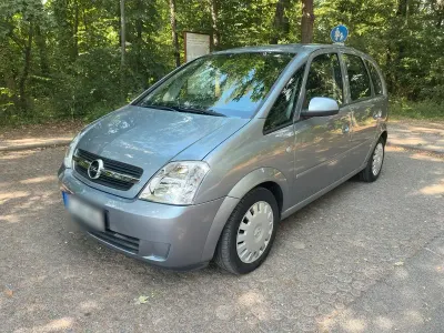Gebraucht Opel Meriva 90 PS (66 kW) 2005 Silber Van / Kleinbus