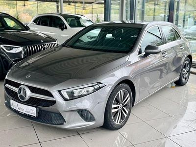 Grau Gebraucht 2020 Mercedes A180 Progressive Limousine | 22.500 € (Fairer Preis)