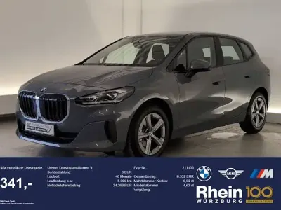 Gebraucht BMW 220 Active Tourer Luxury Line 150 PS (110 kW) 2025 Sparkling kupfergrau metallic Van / Kleinbus