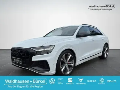Gebraucht Audi SQ8 Competition 507 PS (372 kW) 2023 Gletscherweiß (metallic) SUV