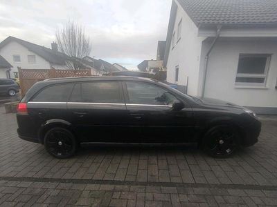 Schwarz Gebraucht 2009 Opel Vectra Kombi | 2.500 € (Teuer)