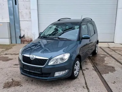 Używany Skoda Roomster 105 KM (77 kW) 2014 Szary Minivan
