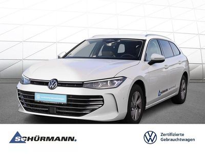 Gebraucht VW Passat Elegance 150 PS (110 kW) 2024 Pure white Kombi