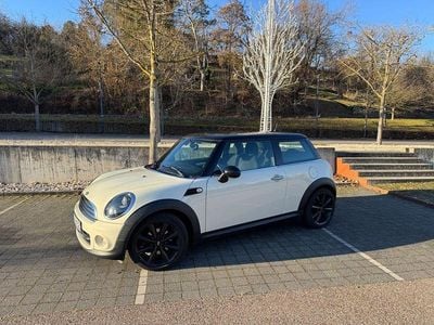 Weiß Gebraucht 2012 Mini Cooper Kleinwagen | 5.900 € (Guter Preis)