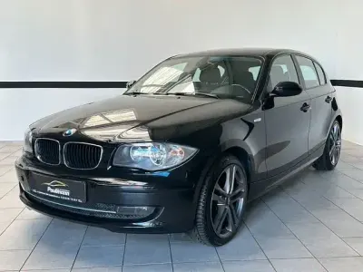 Gebraucht BMW 118 Advantage 2009 Schwarz Kleinwagen