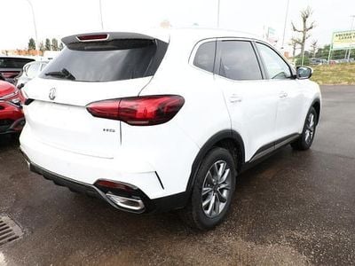 MG HS