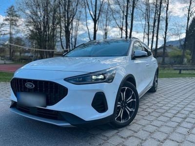 Usata Ford Focus Active X 116 CV (85 kW) 2024 Bianco Station wagon