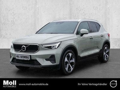 Gebraucht Volvo XC40 Core 129 PS (94 kW) 2023 Gruen SUV