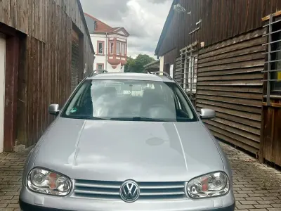 Gebraucht VW Golf IV 116 PS (85 kW) 2002 Silber Kombi