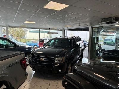 Gebraucht Chevrolet Suburban LT 328 PS (241 kW) 2011 Schwarz SUV