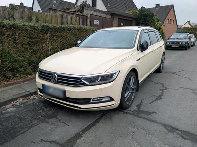 Gebraucht VW Passat 150 PS (110 kW) 2017 Andere farben Kombi