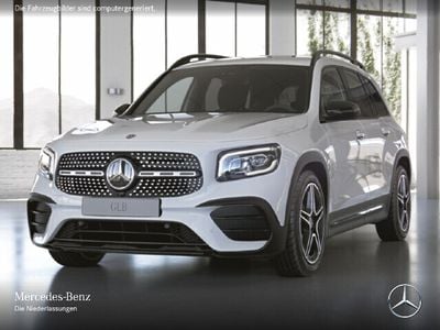 Mercedes GLB220