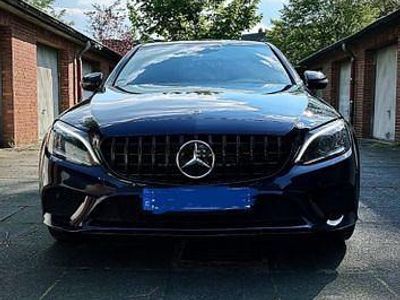 Gebraucht Mercedes C220 194 PS (142 kW) 2019 Blau Limousine