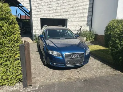 Gebraucht Audi A4 131 PS (96 kW) 2007 Blau Kombi