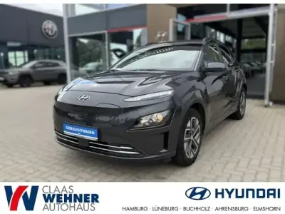 Gebraucht Hyundai Kona Select 100 kW (136 PS) 2022 Schwarz SUV