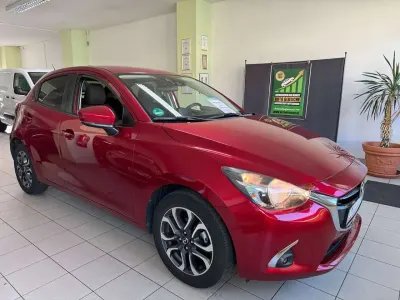 Gebraucht Mazda 2 Sports-Line 116 PS (85 kW) 2018 Rot Limousine