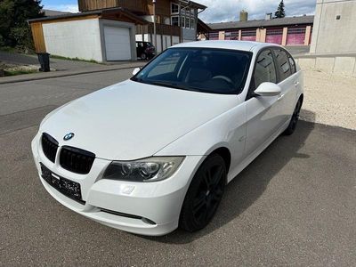 BMW 325