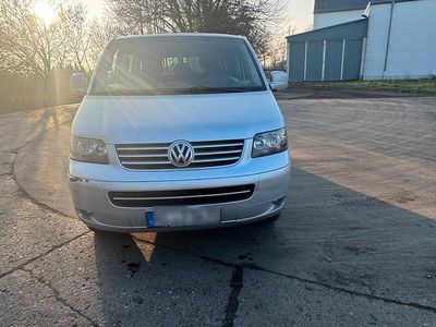 Grau Gebraucht 2006 VW Caravelle Van / Kleinbus | 4.750 € (Superpreis)