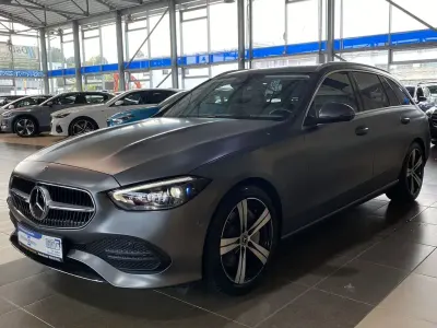 Gebraucht Mercedes C220 Avantgarde 200 PS (147 kW) 2022 Grau Limousine