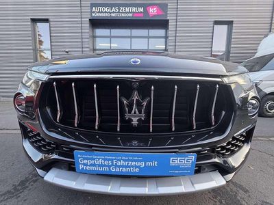 Gebraucht Maserati Levante 430 PS (316 kW) 2019 Schwarz SUV