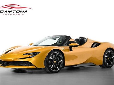 Usata Ferrari SF90 2021 Giallo Cabrio