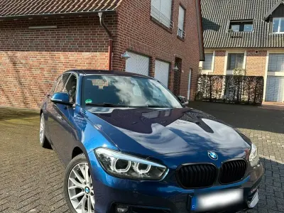 Gebraucht BMW 118 Advantage 136 PS (100 kW) 2018 Blau Kleinwagen