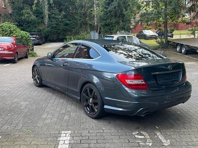 Mercedes C220