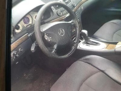Mercedes E220