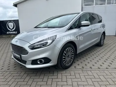 Używany Ford S-MAX Titanium 190 KM (139 kW) 2018 Srebrny Minivan