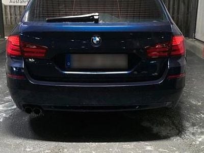 Gebraucht BMW 520 184 PS (135 kW) 2011 Blau Kombi