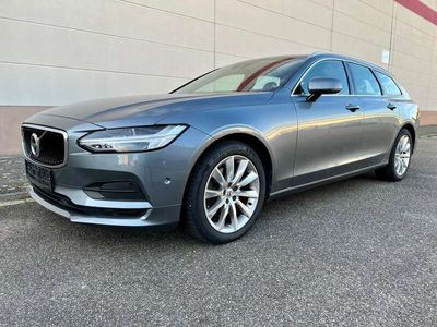 gebraucht Volvo V90 D4 Momentum Kombi LEDER + NAVI + LED + BLIS + PANO