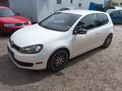 Gebraucht VW Golf VI 80 PS (58 kW) 2009 Weiß Kleinwagen