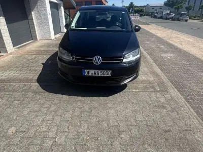 Gebraucht VW Sharan Trendline 140 PS (102 kW) 2012 Schwarz Van / Kleinbus