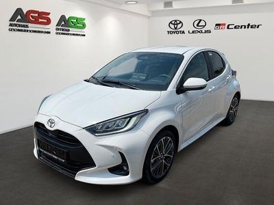 Gebraucht Toyota Yaris Hybrid Style 131 PS (96 kW) 2024 Weiß Kleinwagen