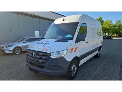 Gebraucht Mercedes Sprinter 163 PS (119 kW) 2019 Arktikweiss Van