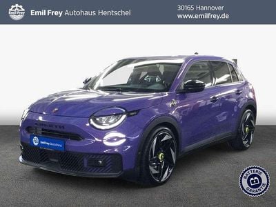Neu Fiat 600E Abarth 174 kW (237 PS) 2025 Violett Limousine
