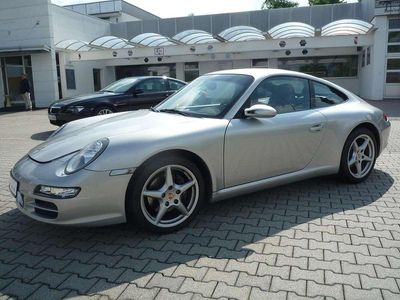 Porsche 911 Carrera