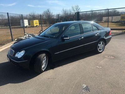 Mercedes C240